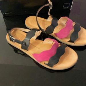 Little girl Dolce Vita Sandals Size 3